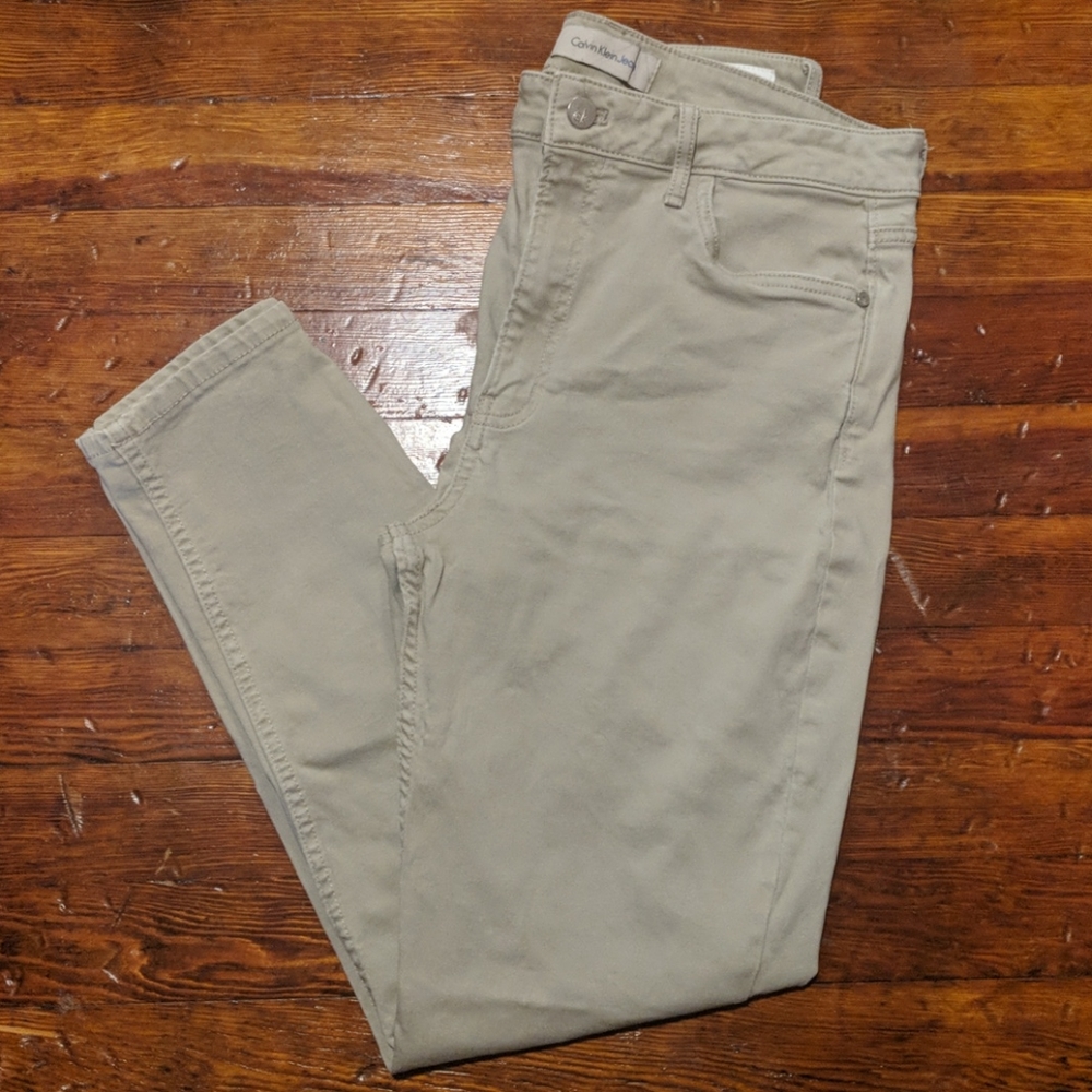 Calvin Klein high-rise skinny ankle